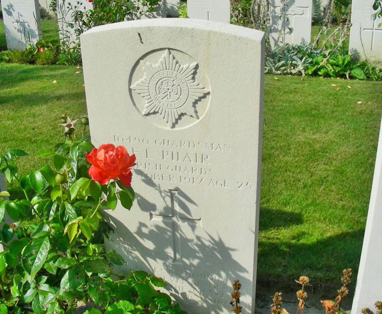 Edward Leo Phair gravestone